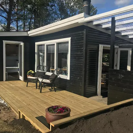 Hyggeligt I Ebeltoft, Taet Pa Og Skov. 펜션